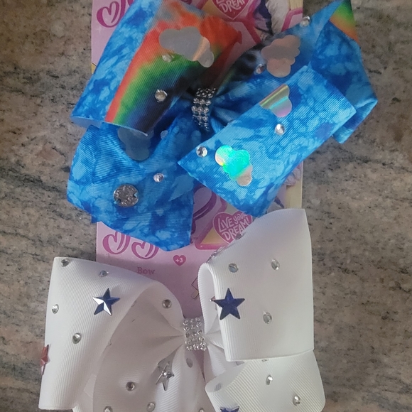 Jojo Siwa girls Bows - Picture 2 of 3